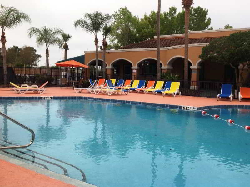 Ramada By Wyndham Kissimmee Downtown Hotel 외부 사진