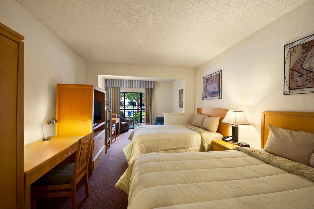 Ramada By Wyndham Kissimmee Downtown Hotel 외부 사진